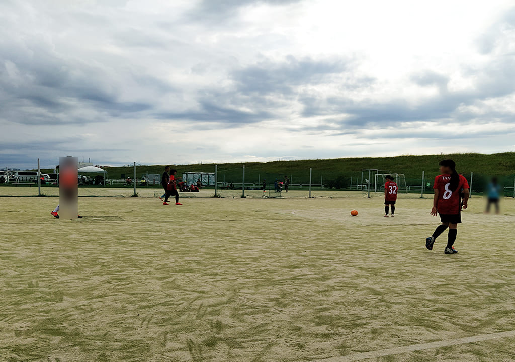 大阪市旭区　女子サッカークラブ　FKナディア　旭公園グランド