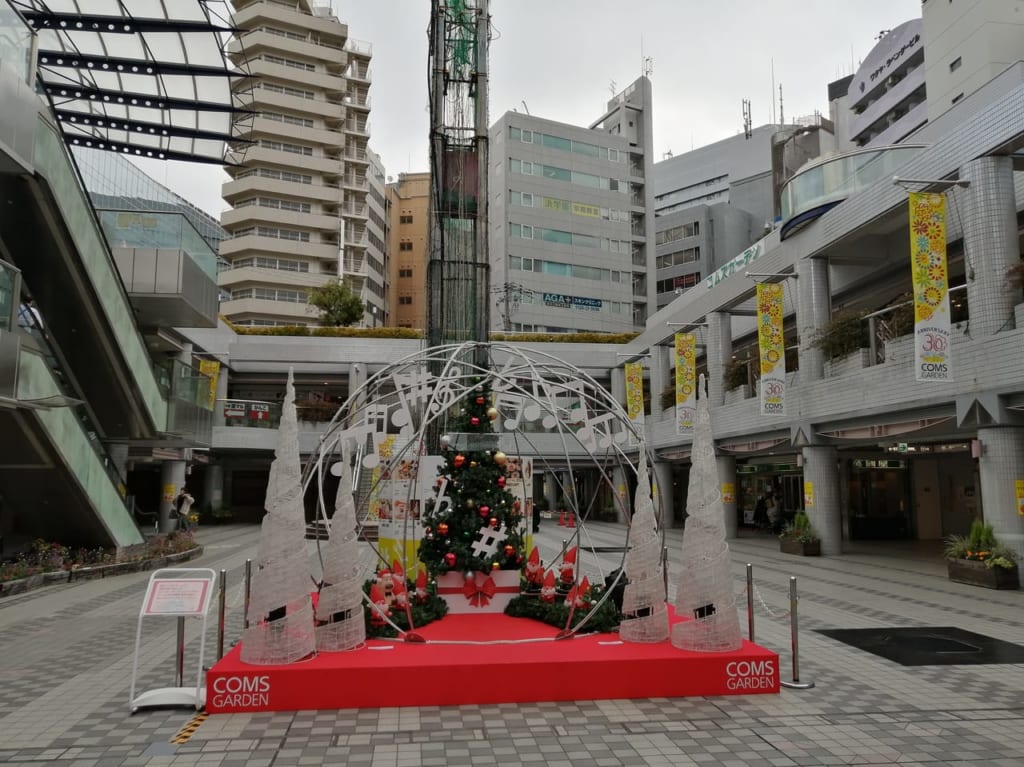 大阪市都島区　京橋コムズガーデン　クリスマスイルミネーション　2020年11月20日～2020年12月25日
